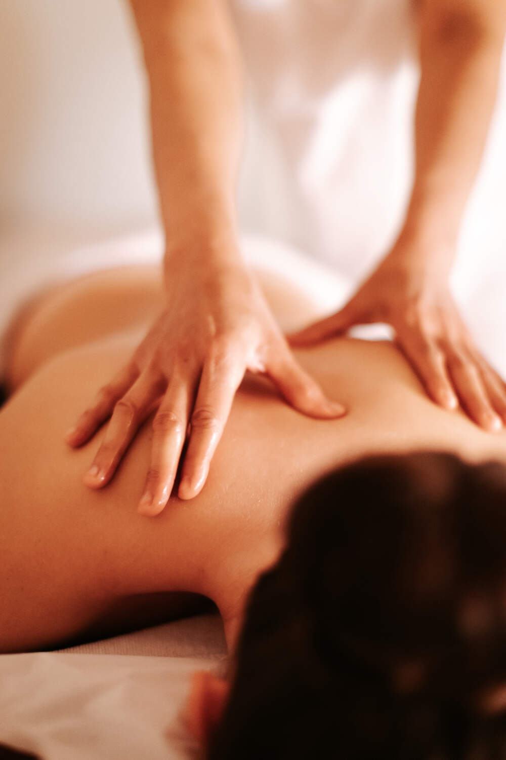 Massage du dos façon thaï